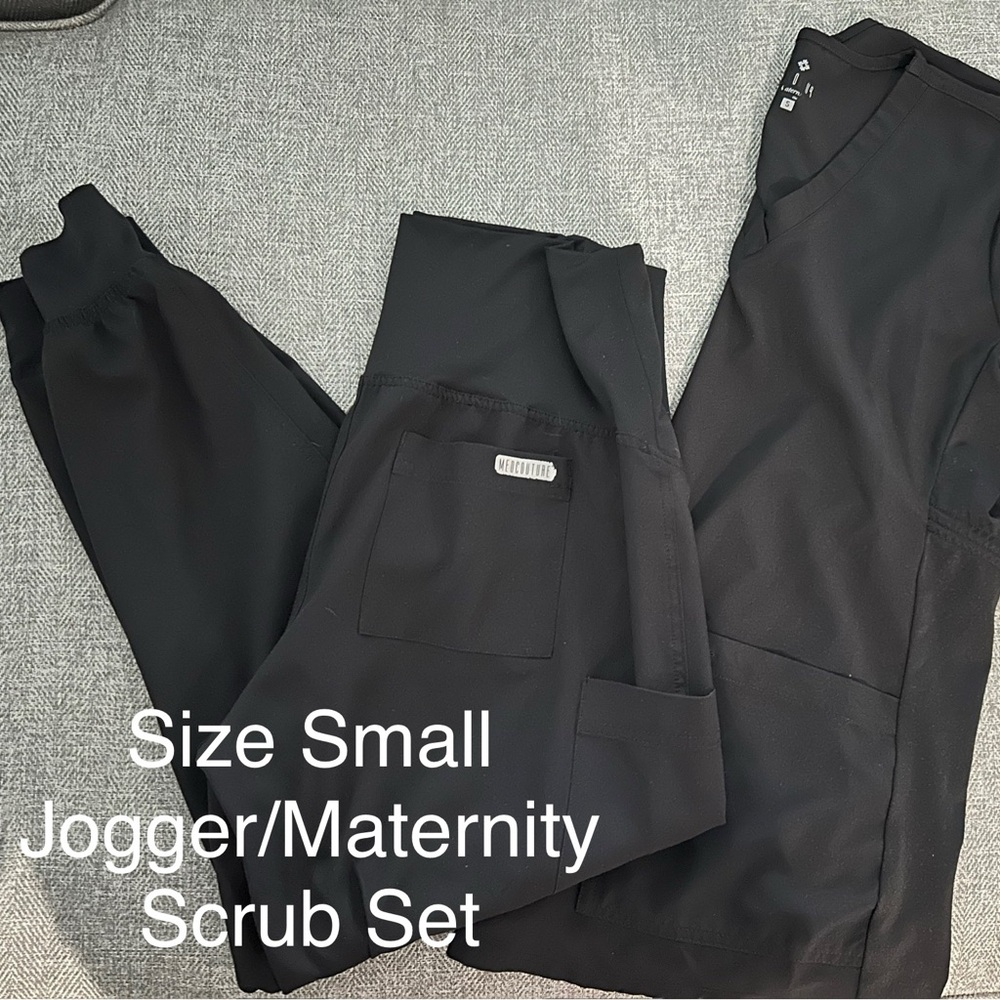 Black Jogger Maternity Scrub Set